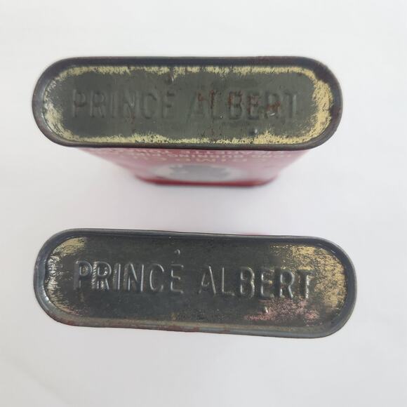 Lot of 2 Vintage Prince Albert Crimp Cut Tobacco Tins 1.5 ounce - Picture 4 of 4